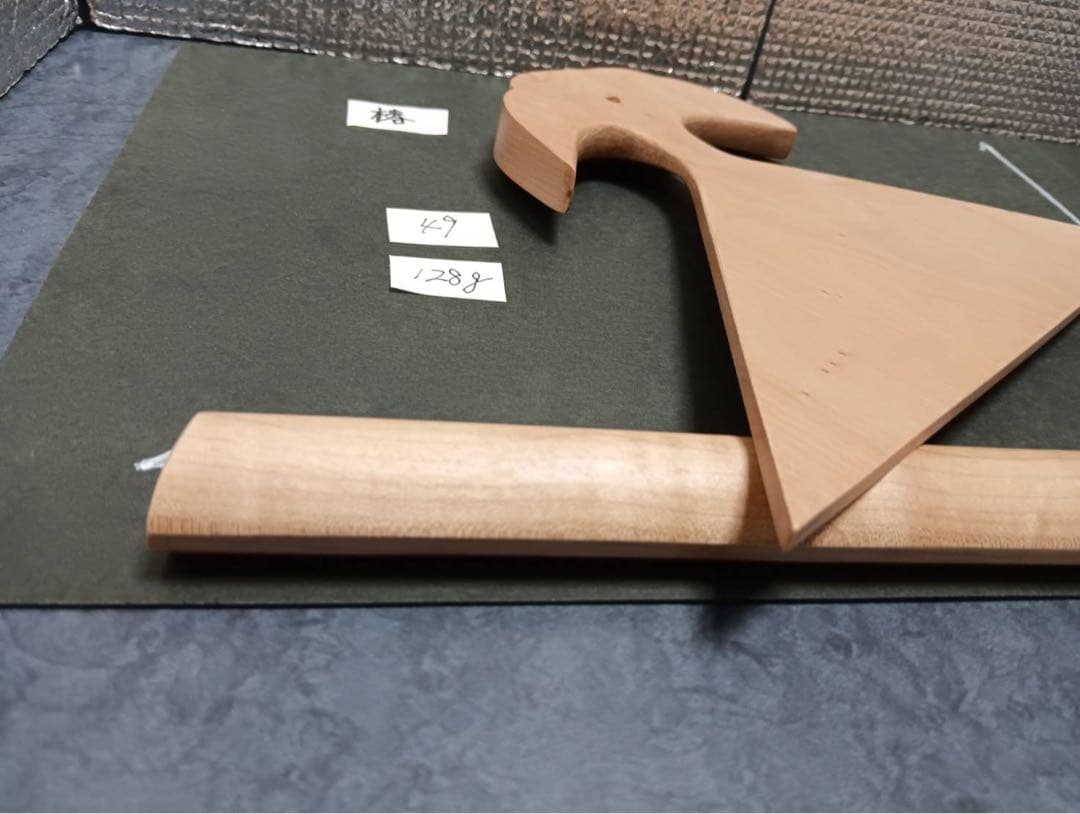 ㊾薩摩琵琶用 撥・椿（26.9cm）