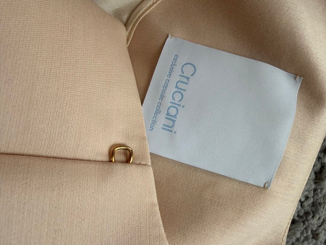 Cruciani クルチアーニノーカラーボリューム袖コクーンコートシルク混40