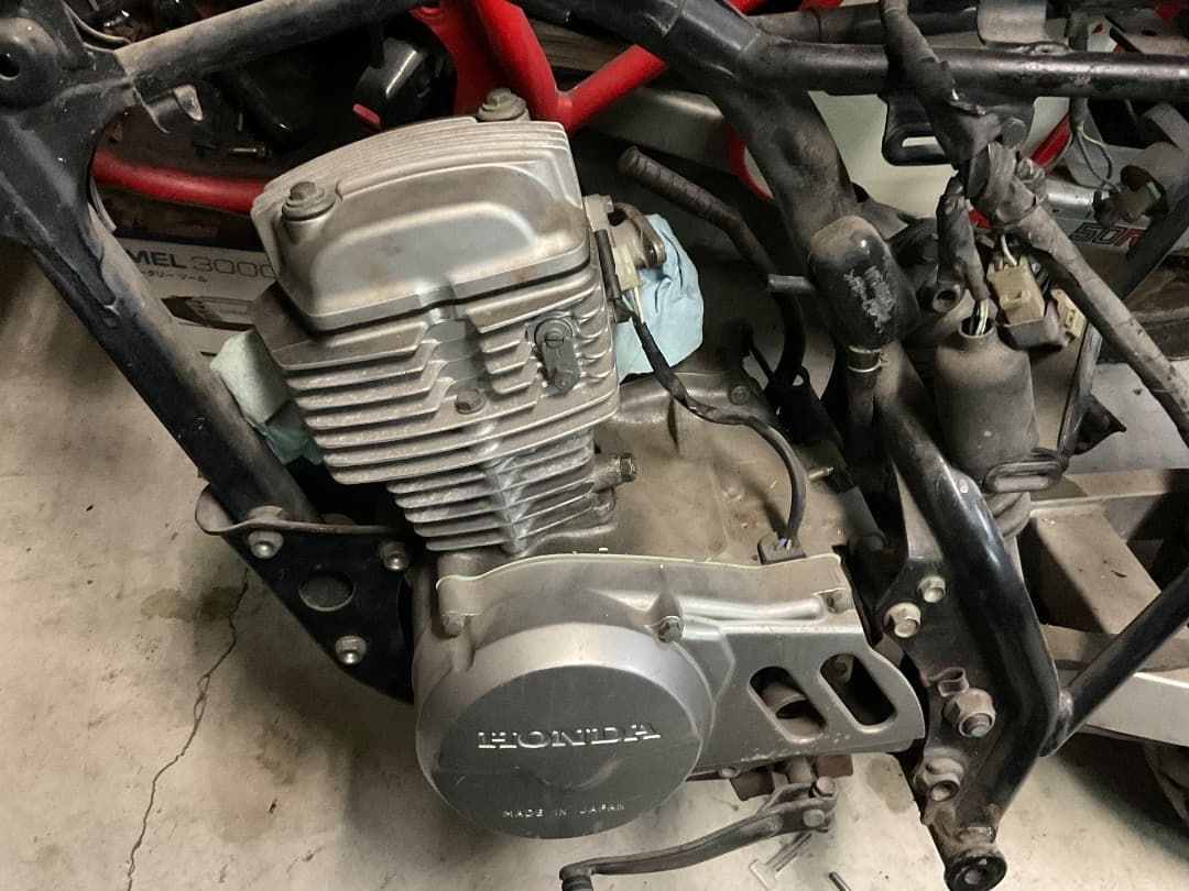 ミ*ー様 中古品　ホンダ　エイプ50 キャブ車用　エンジン