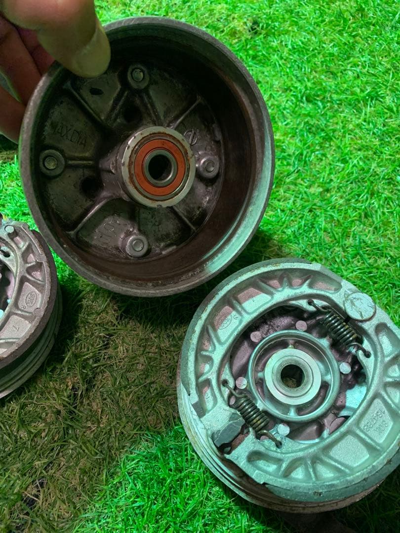 HONDA ボタン　5Lモンキー 純正　AB27 モンキーハブ　キタコ　武川