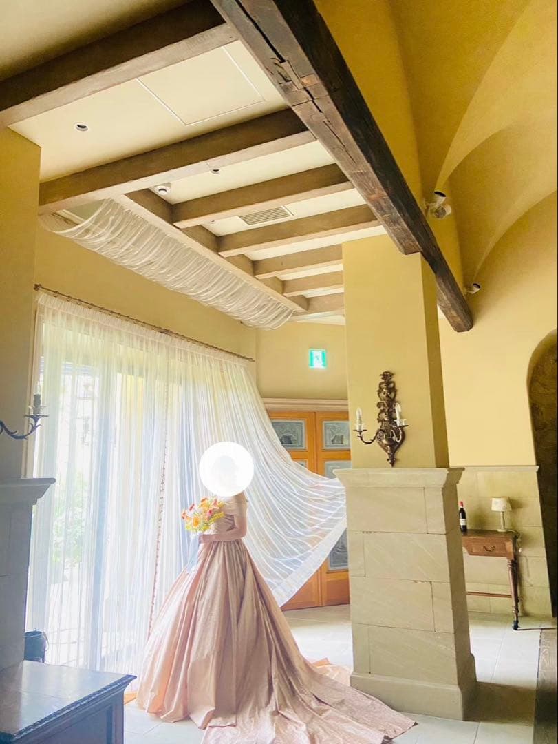 ゴールド ウェディングドレス　カラードレス