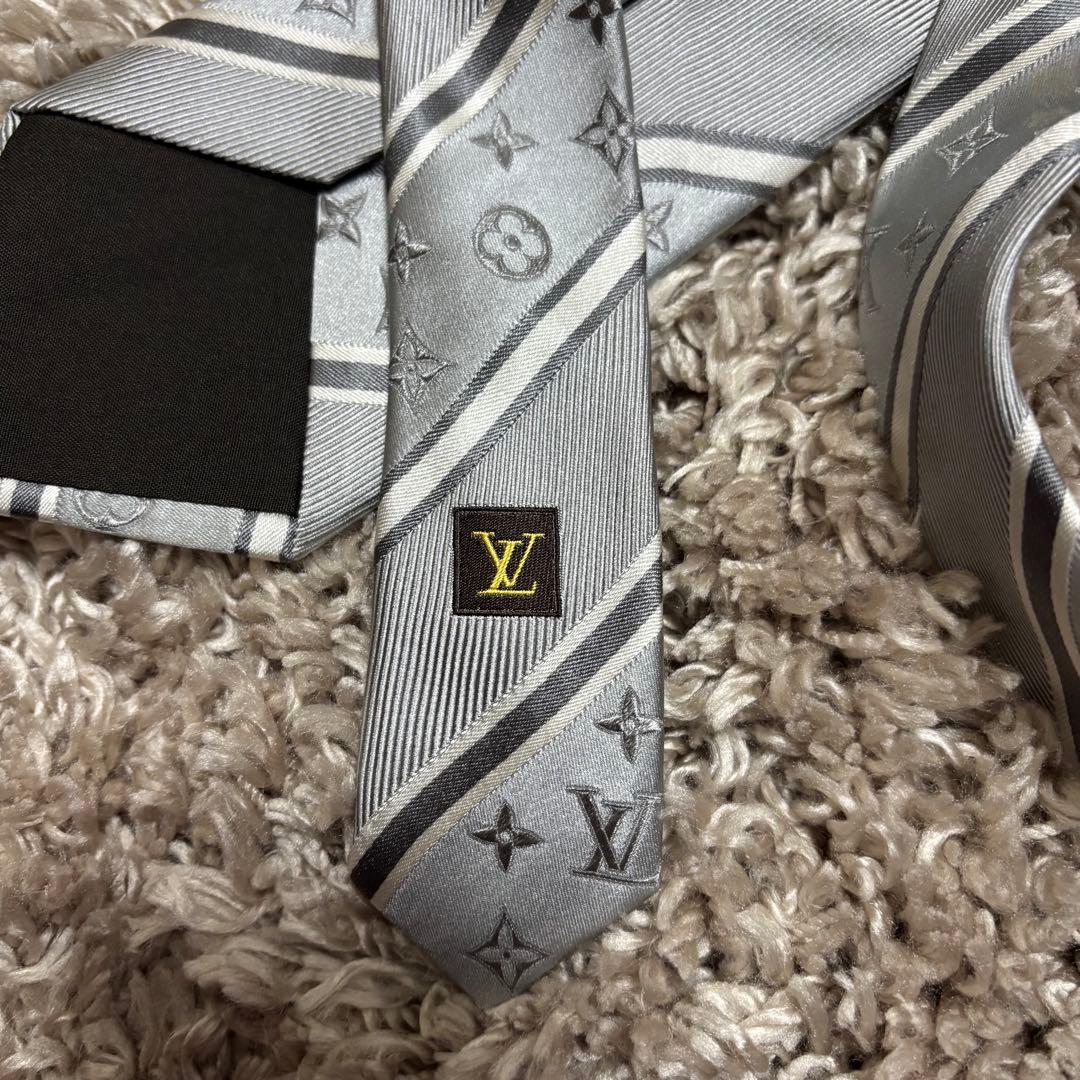Louis Vuitton ネクタイ シルク100% ストライプ モノグラム