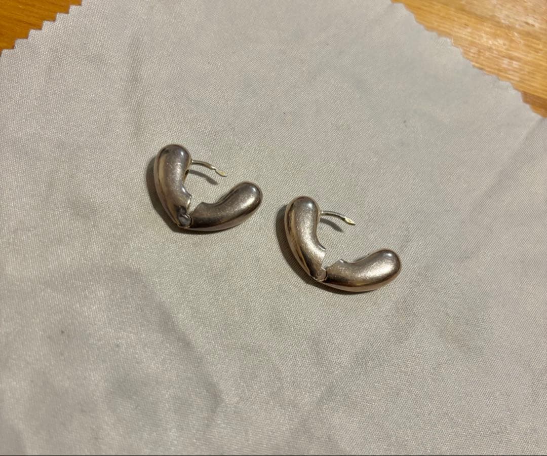 ANNIKA INEZ アニカイネズ　ハート ピアス スモール　シルバー925