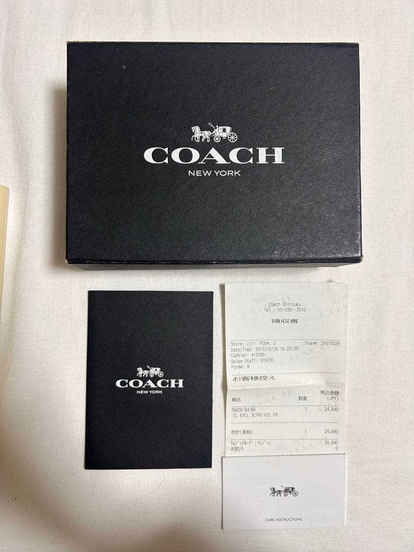 COACH リンゴ柄 ケース