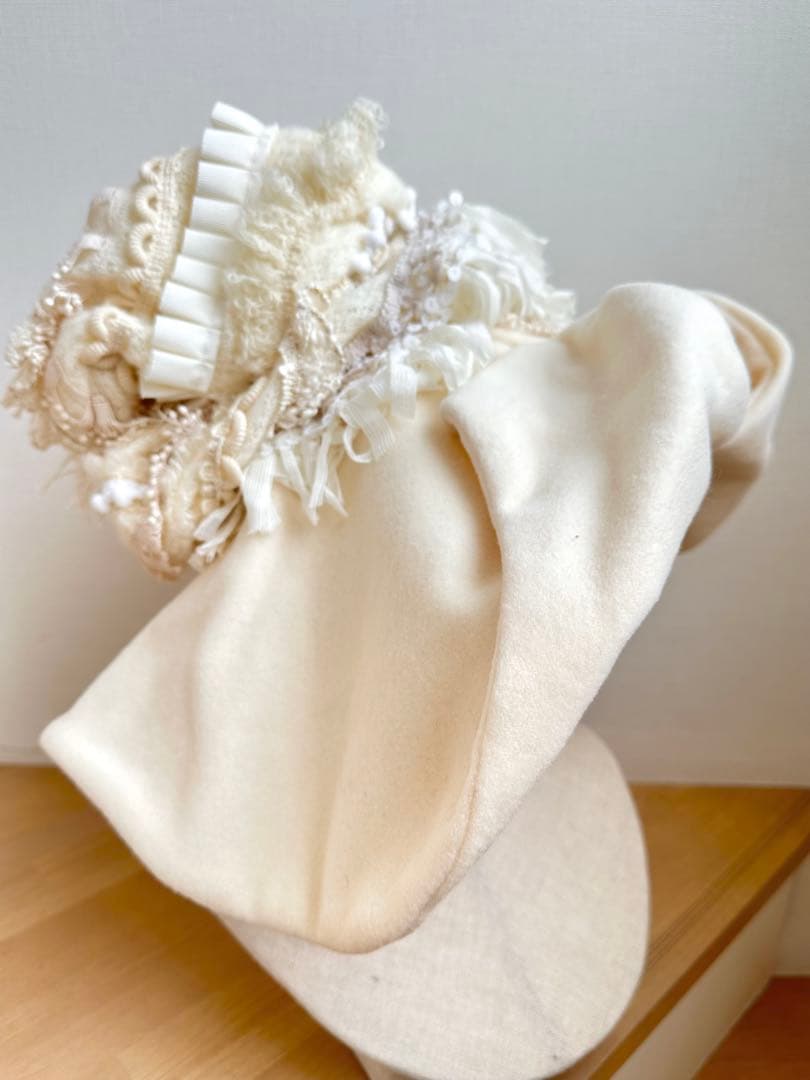 ブレード・フリンジ等パッチワークハット　ウールブリム　オフ白 1点物ハンドメイド