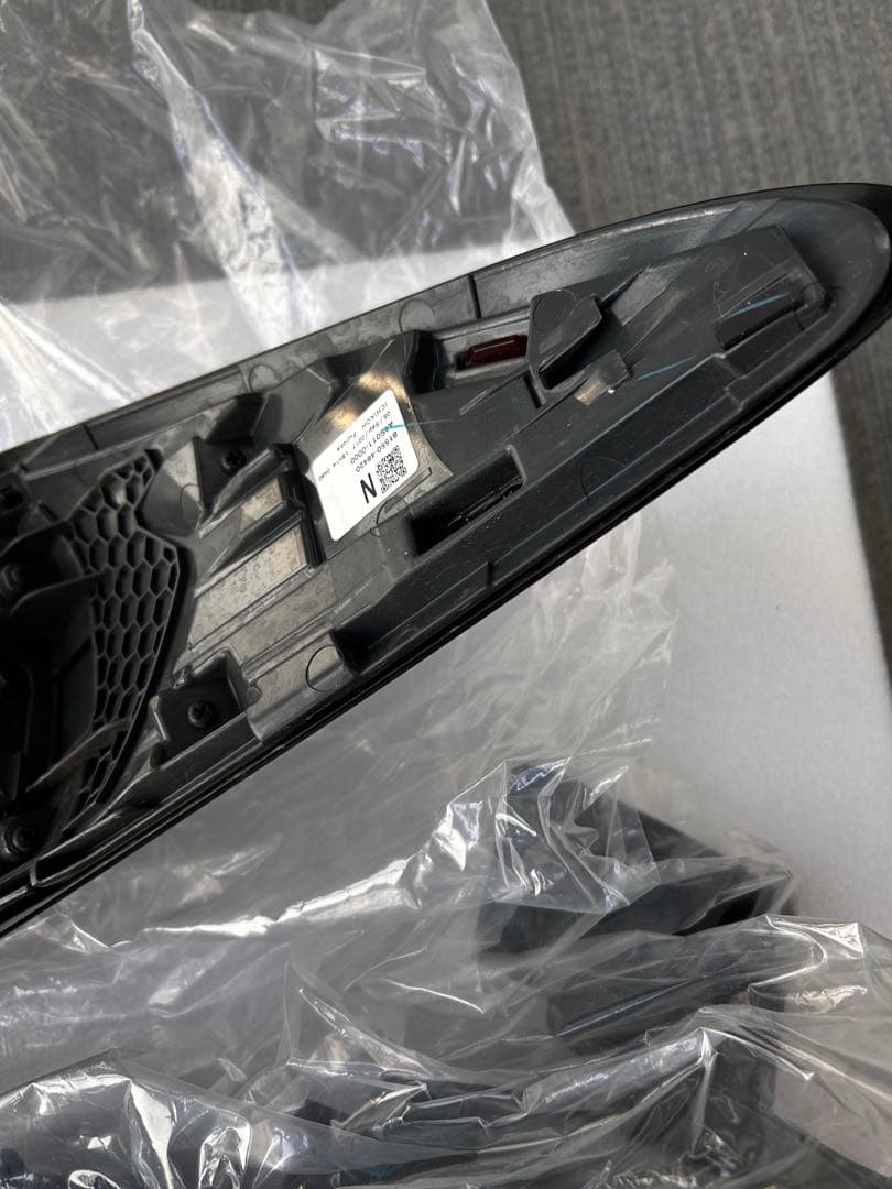 極上　60ハリアー 純正　後期テール　送料込み