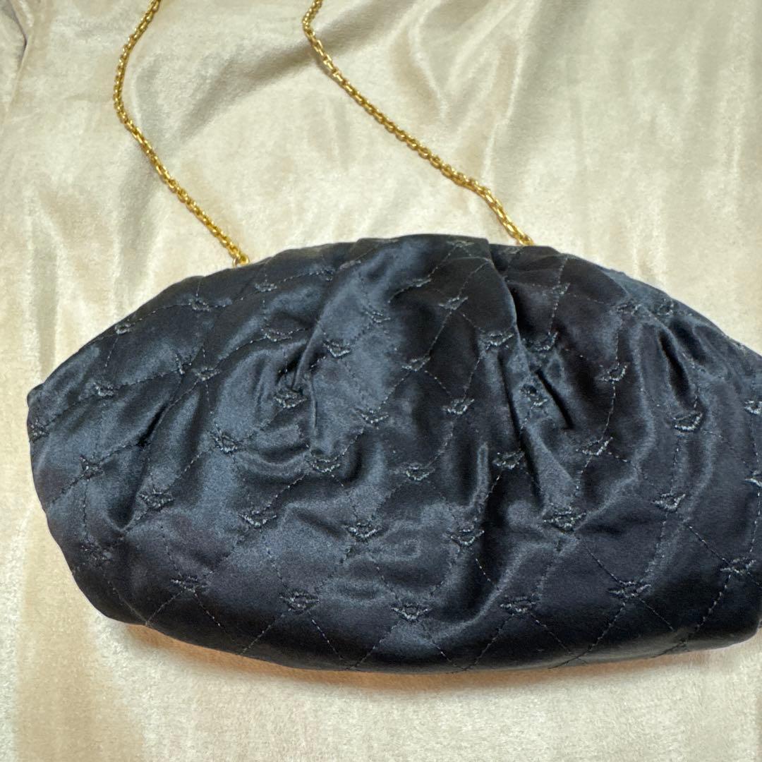 ボッティガ ヴェネタ Bottega Veneta ブラッククラッチバッグ