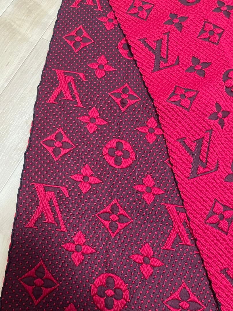 LOUIS VUITTON マフラー エシャルプ ロゴマニア