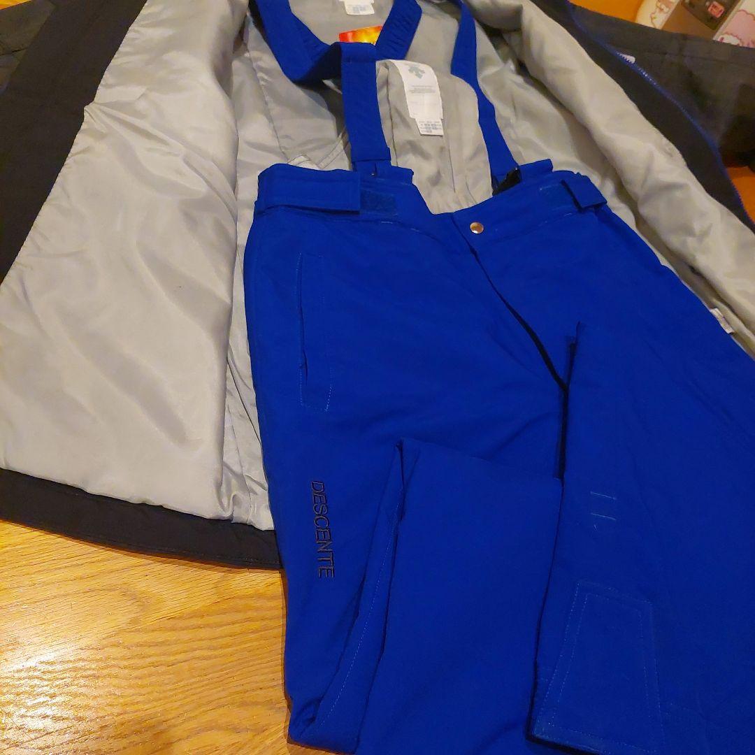 スキーウェア上下　DESCENTE　Size160　美品