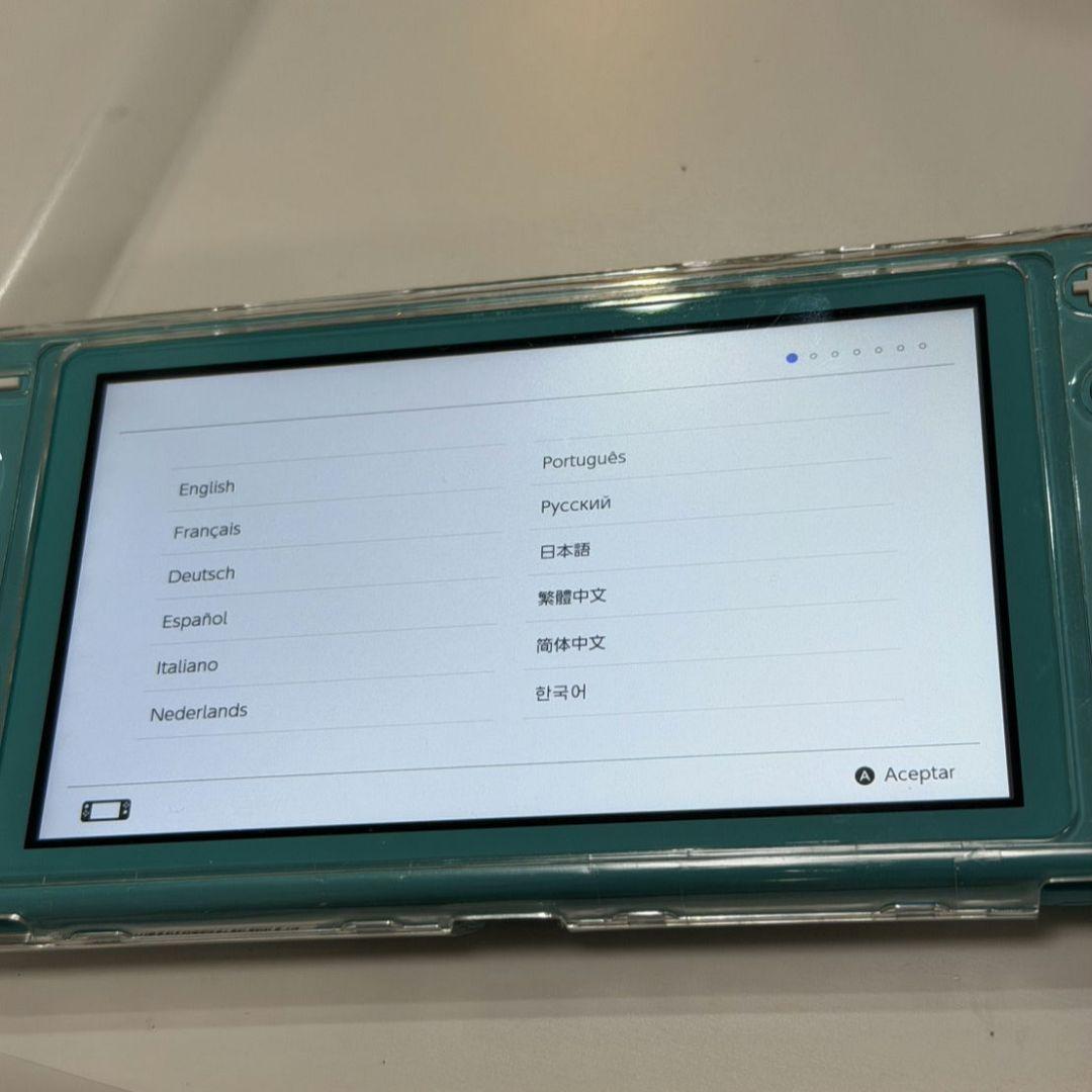 Switch Lite　本体　スイッチライト　任天堂　　ターコイズブルー