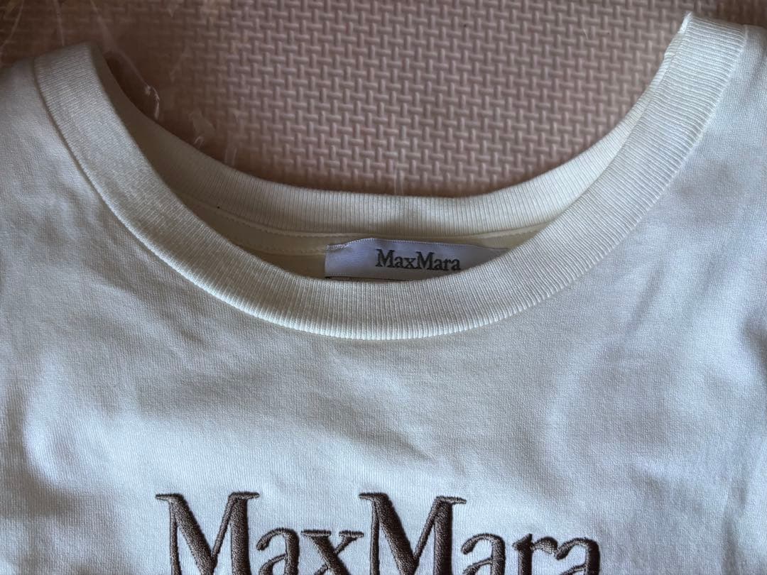 MaxMara マックスマーラ　限定デザイン　ドッグTシャツ