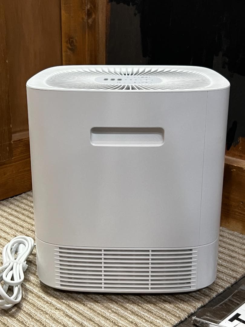 ※【中古美品】24年製 SHARP 衣類乾燥除湿器 CV-P60 取説付き