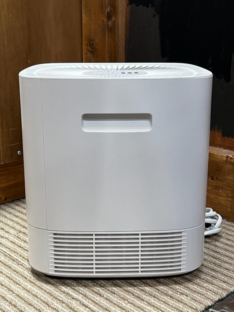 ※【中古美品】24年製 SHARP 衣類乾燥除湿器 CV-P60 取説付き