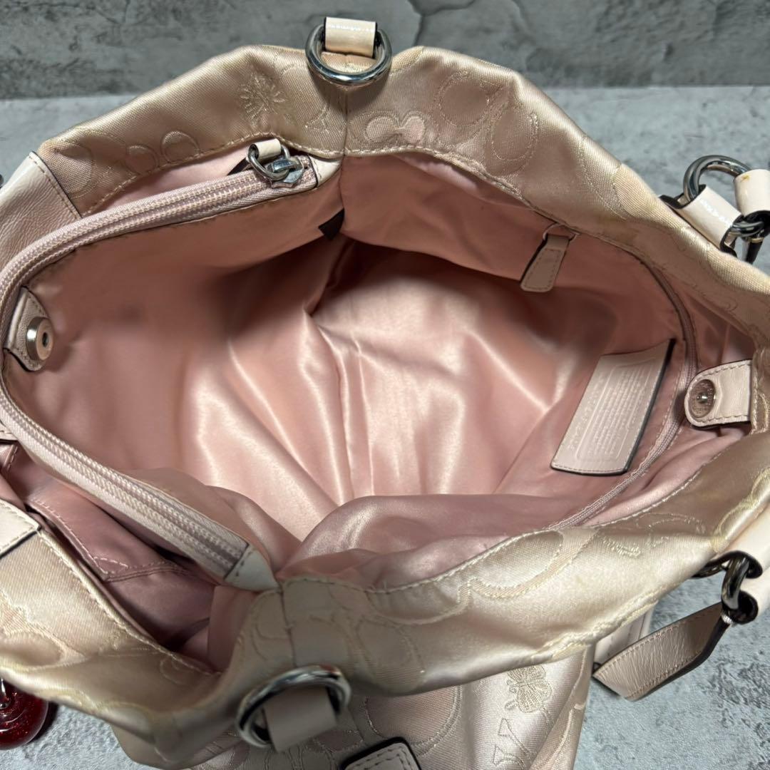 バッグ COACH Y2K Butterfly Flower Sig Tote Bag