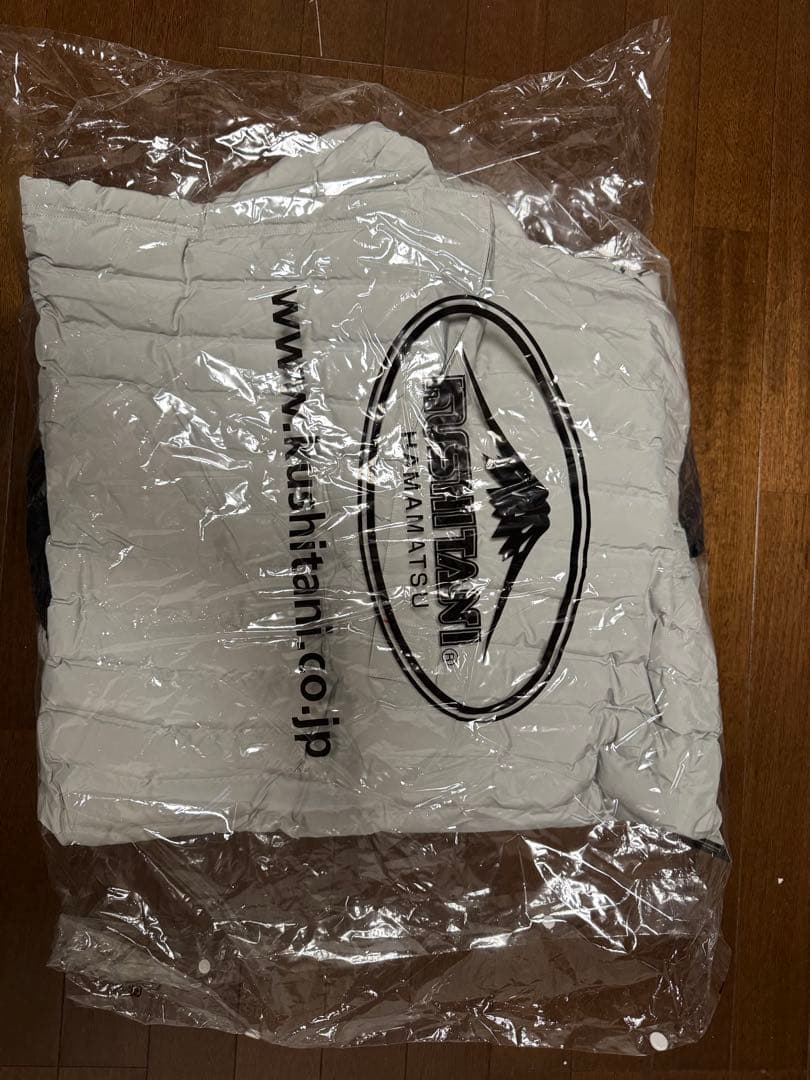 クシタニ　ベンチコート