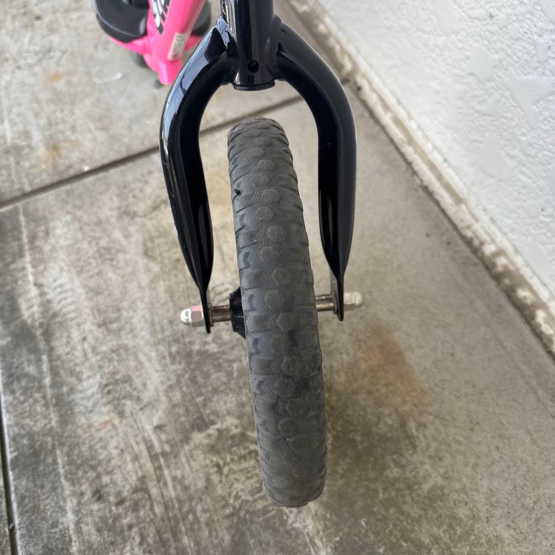 STRIDER ストライダー　スポーツモデル　12インチ　ピンク