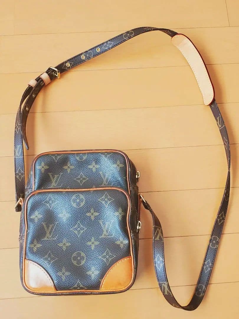 ルイヴィトン モノグラム アマゾン ショルダーバッグ