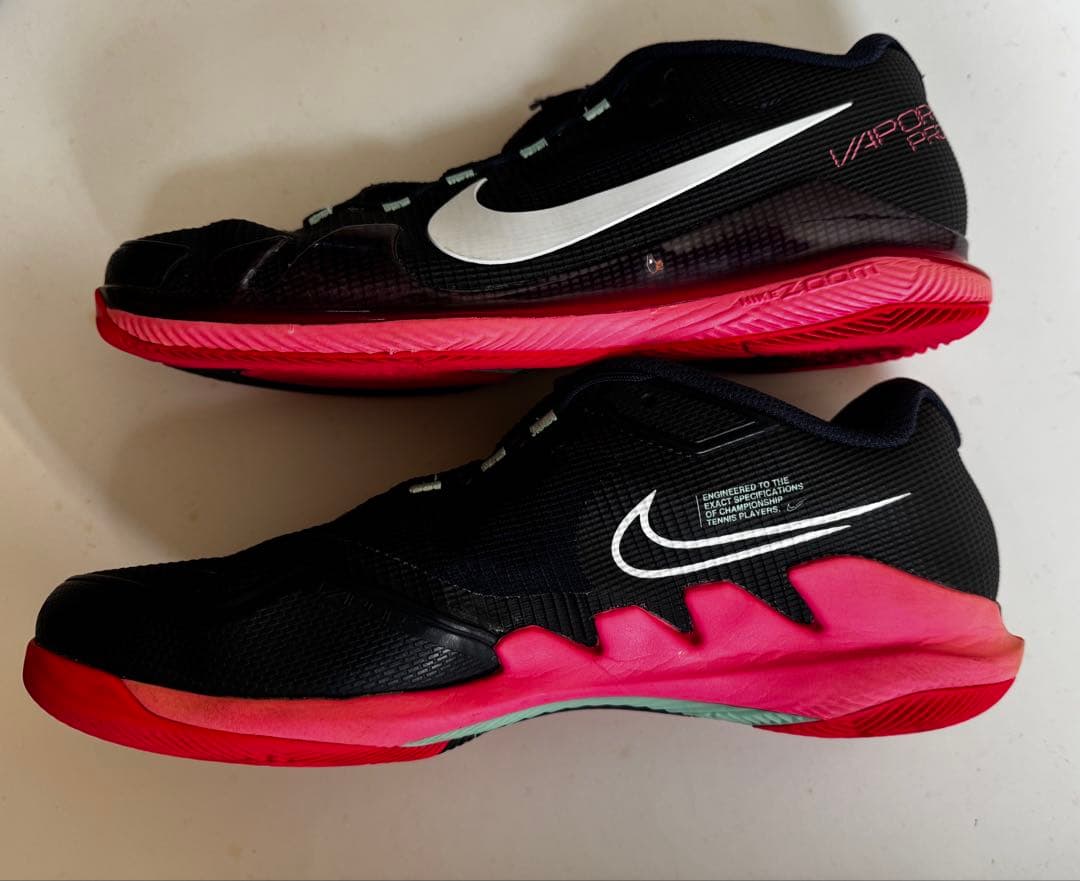 【美品】NIKEナイキ コート ズーム ヴェイパーpro HC CZ0220