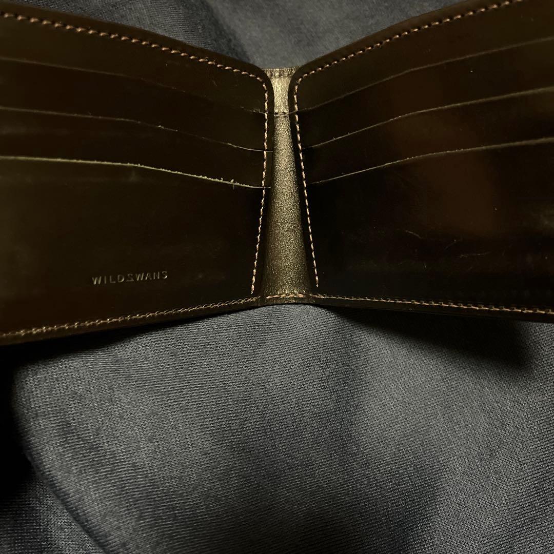 WILDSWANS ウイング　ブラック　サドルプルアップ　二つ折り