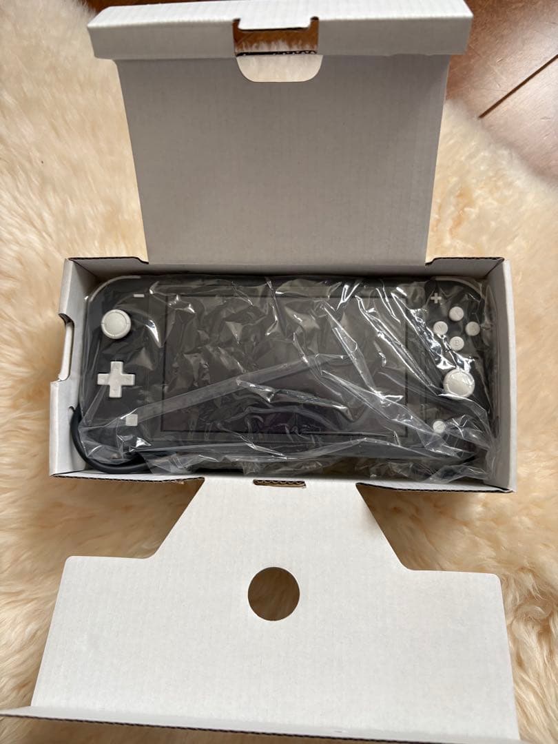 任天堂: Switch Lite グレー HDH-001 ACアダプター付