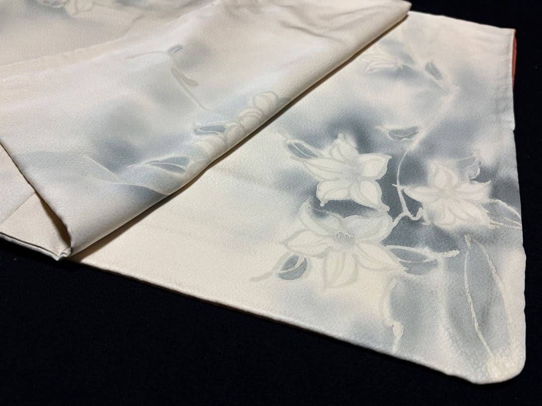 未使用品　和服　正絹　手描き.暈し染め　花模様　付下げ(斉藤三才.作家物)落款