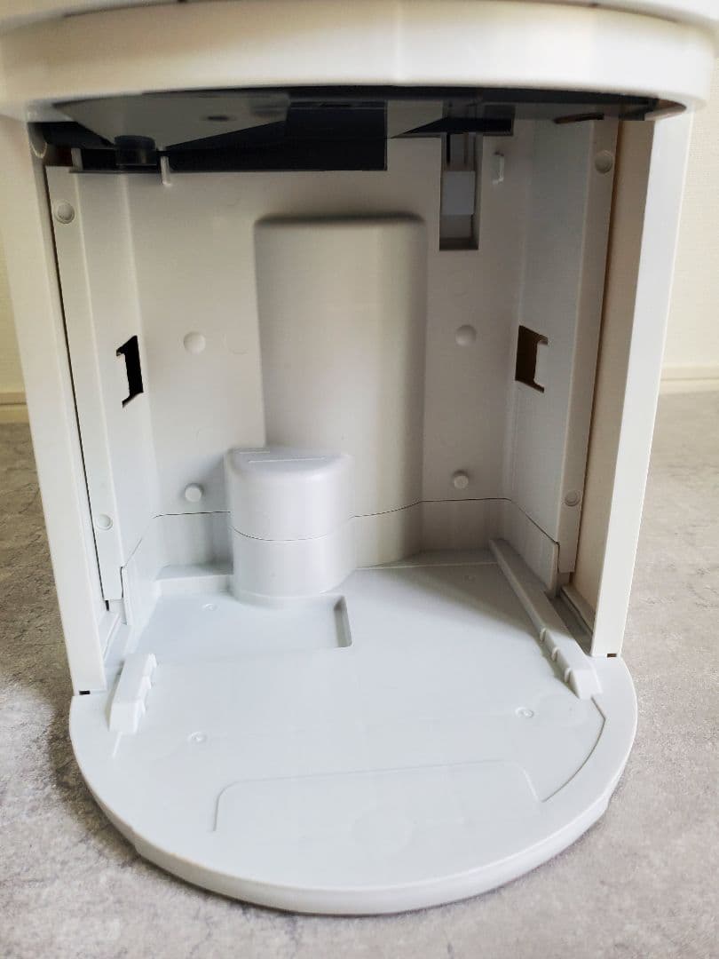 美品　コロナ　除湿器　CDーP63A