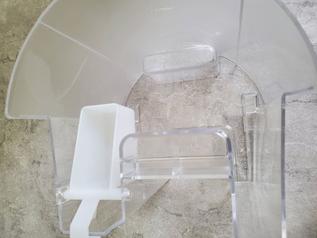 美品　コロナ　除湿器　CDーP63A