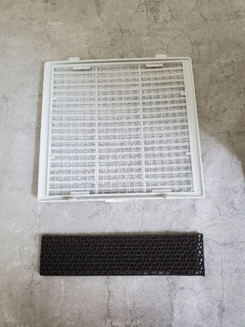 美品　コロナ　除湿器　CDーP63A