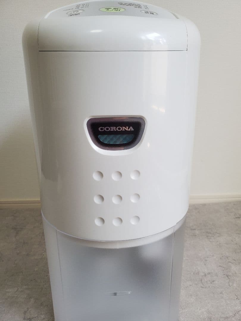 美品　コロナ　除湿器　CDーP63A