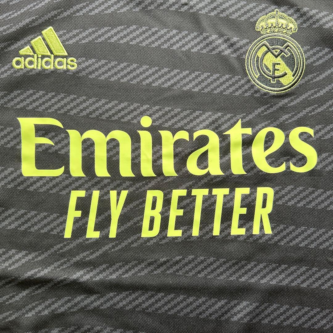 正規品新品☆レアル・マドリード20/23サードユニフォームMサイズ☆アディダス