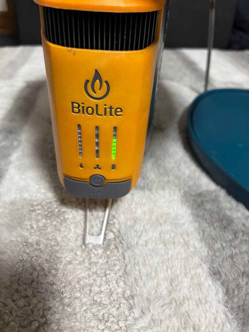 BioLite バイオライト　キャンプストーブ　焚き火　アウトドア