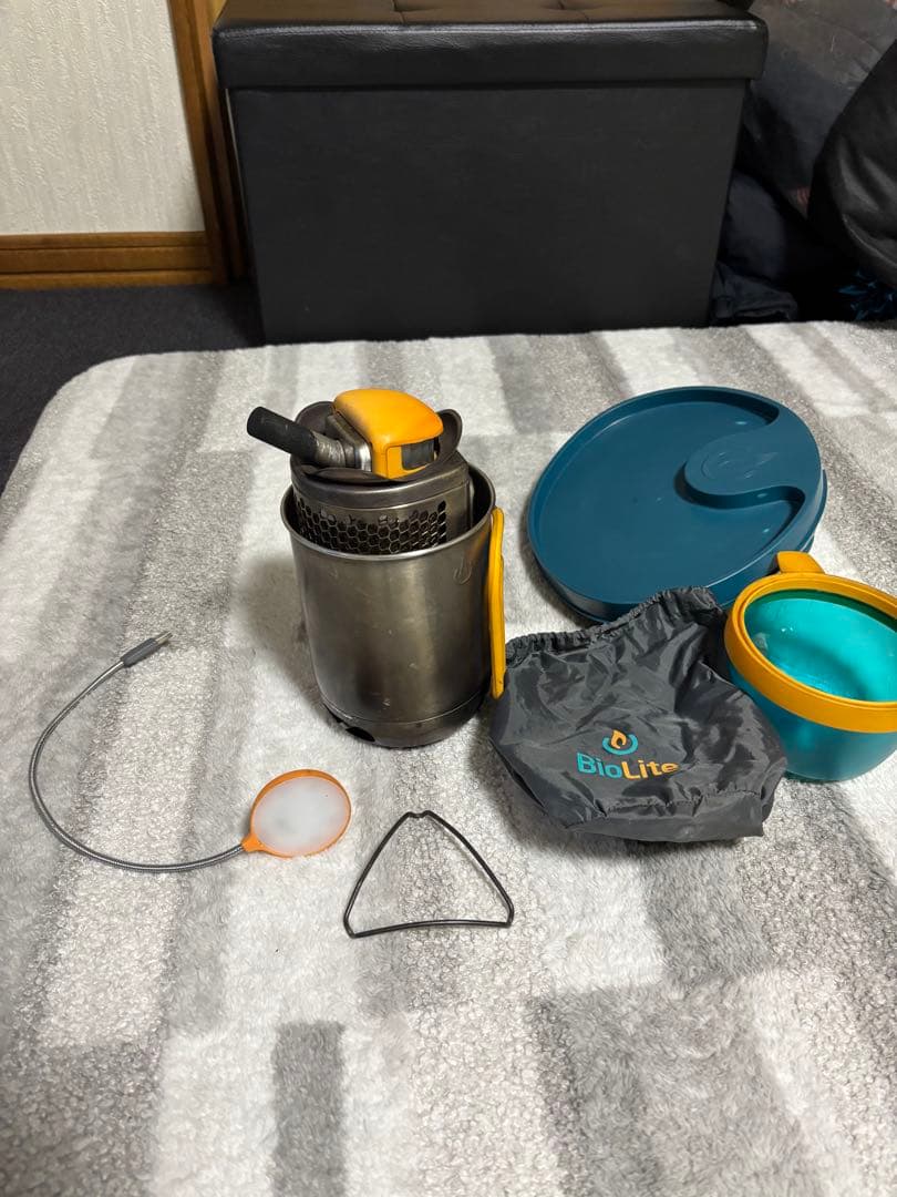 BioLite バイオライト　キャンプストーブ　焚き火　アウトドア