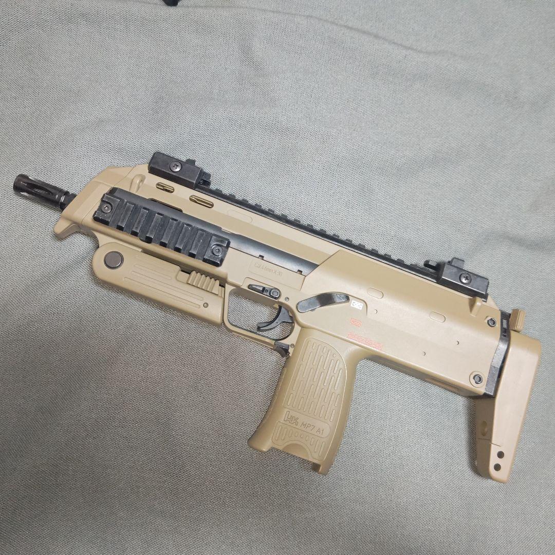 ポ*ム様 東京マルイ　電動ガン　MP7A1　タンカラーモデル　ゼロハリケース付き