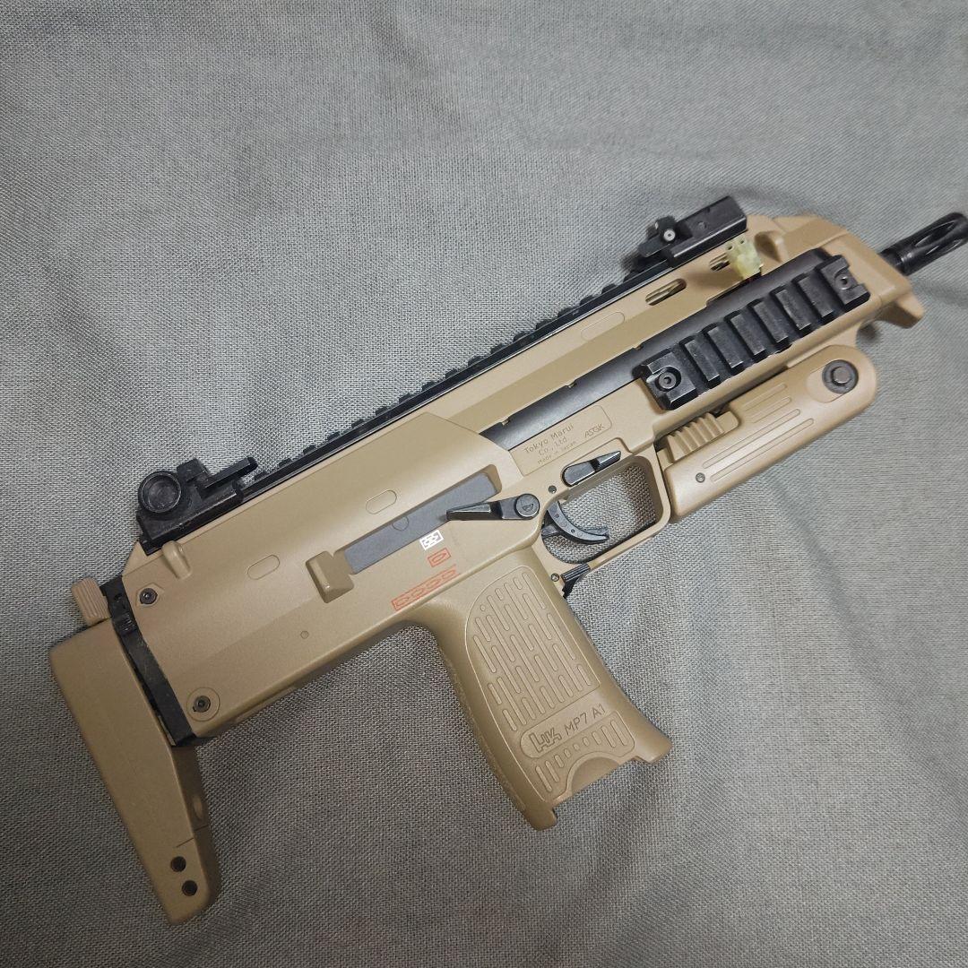 ポ*ム様 東京マルイ　電動ガン　MP7A1　タンカラーモデル　ゼロハリケース付き