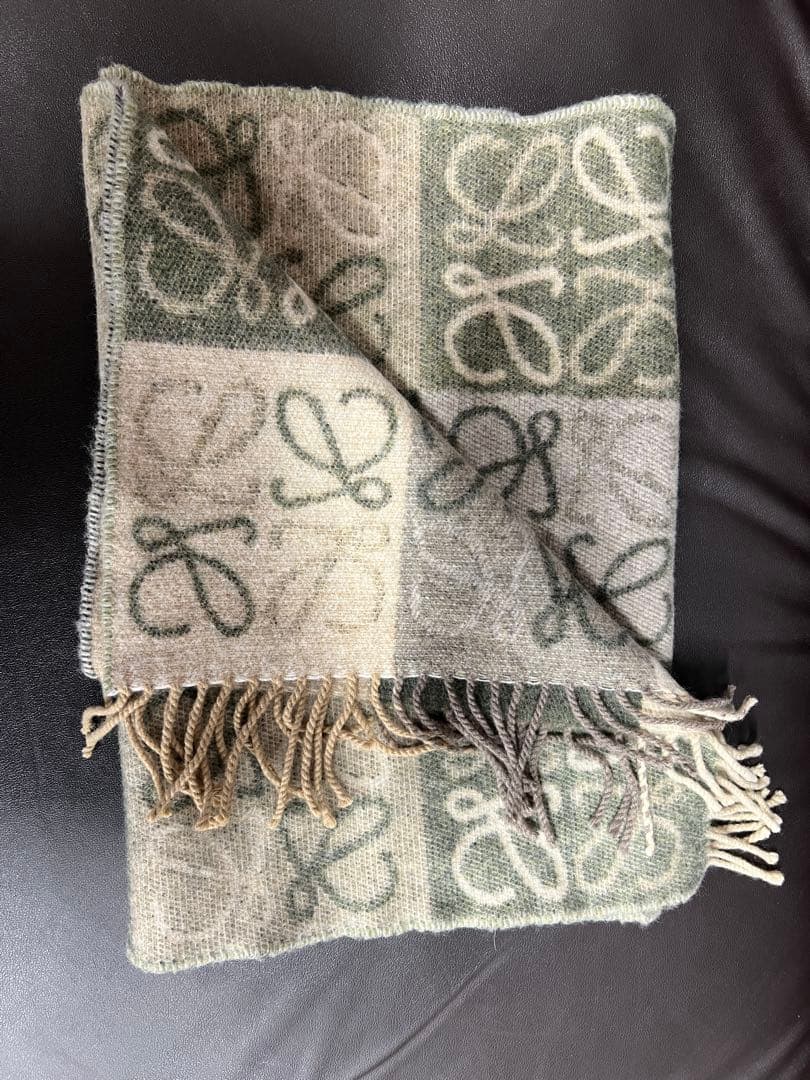 値下　ロエベ チェッカーボード スカーフ　LOEWE カシミヤ　美品　マフラー