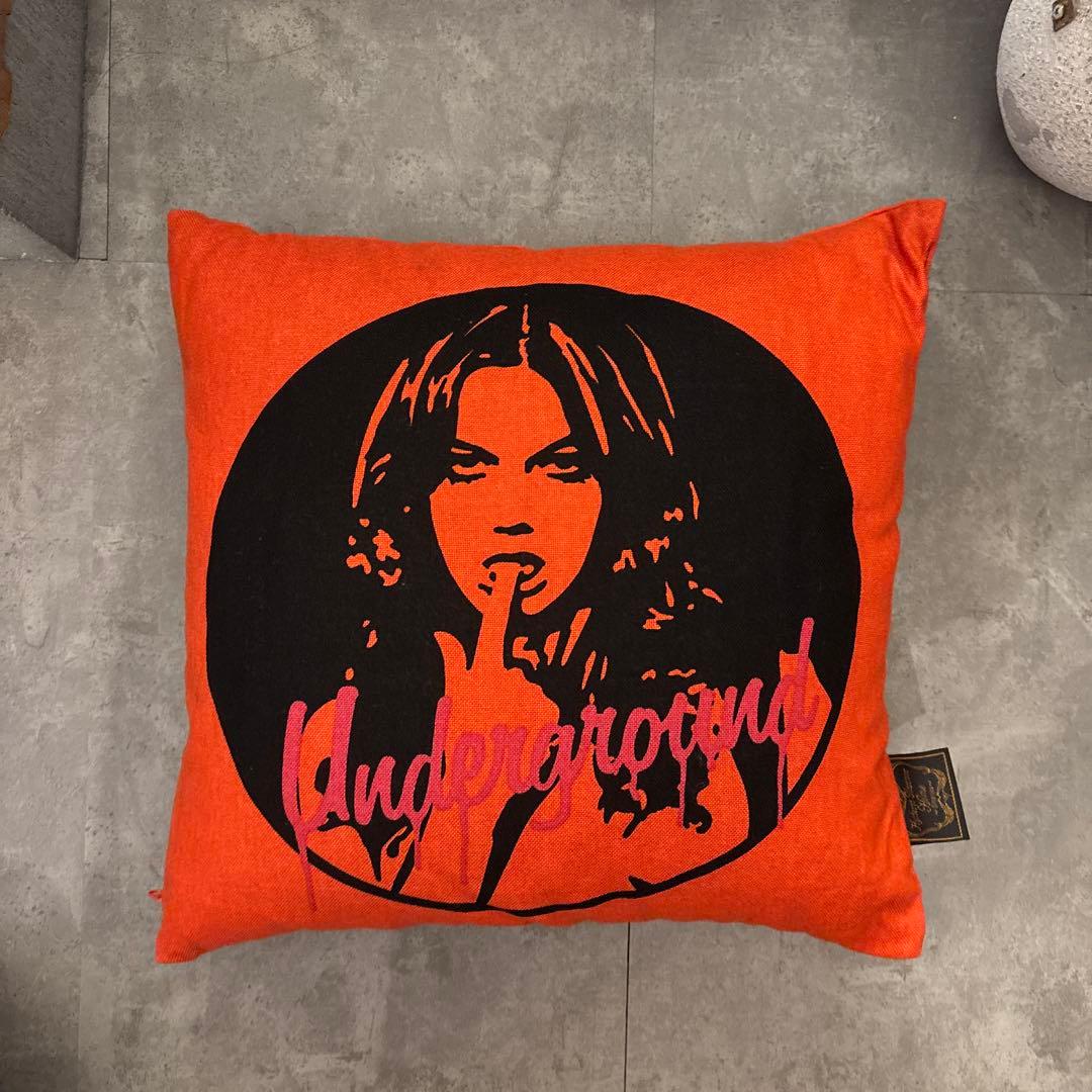 ヒステリックグラマー クッション オレンジ 希少 美品