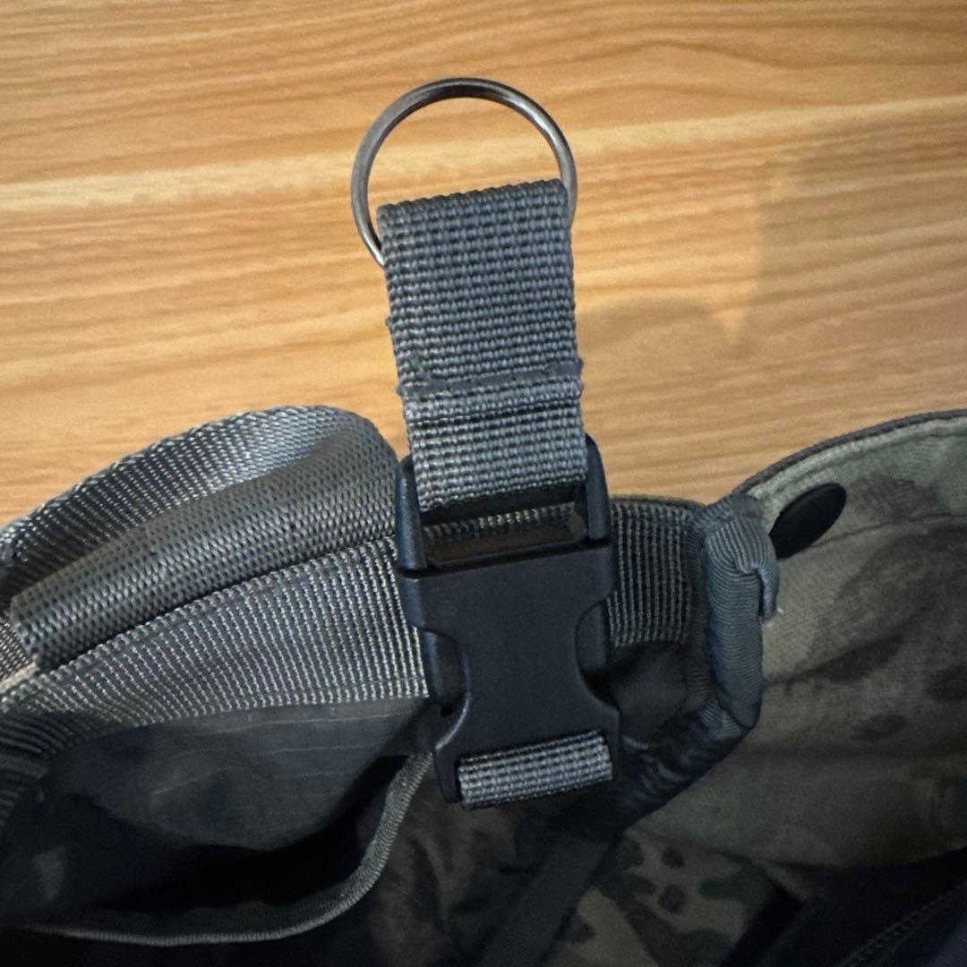 BRIEFING 迷彩小型バッグ　ゴルフカートバッグ