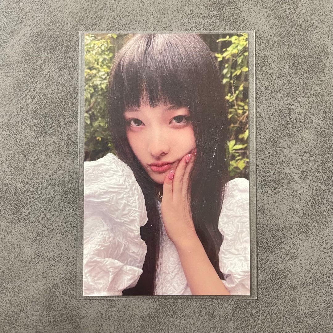 ILLIT SUPER REAL ME イロハ ユニバ 抽選ラキドロ トレカ