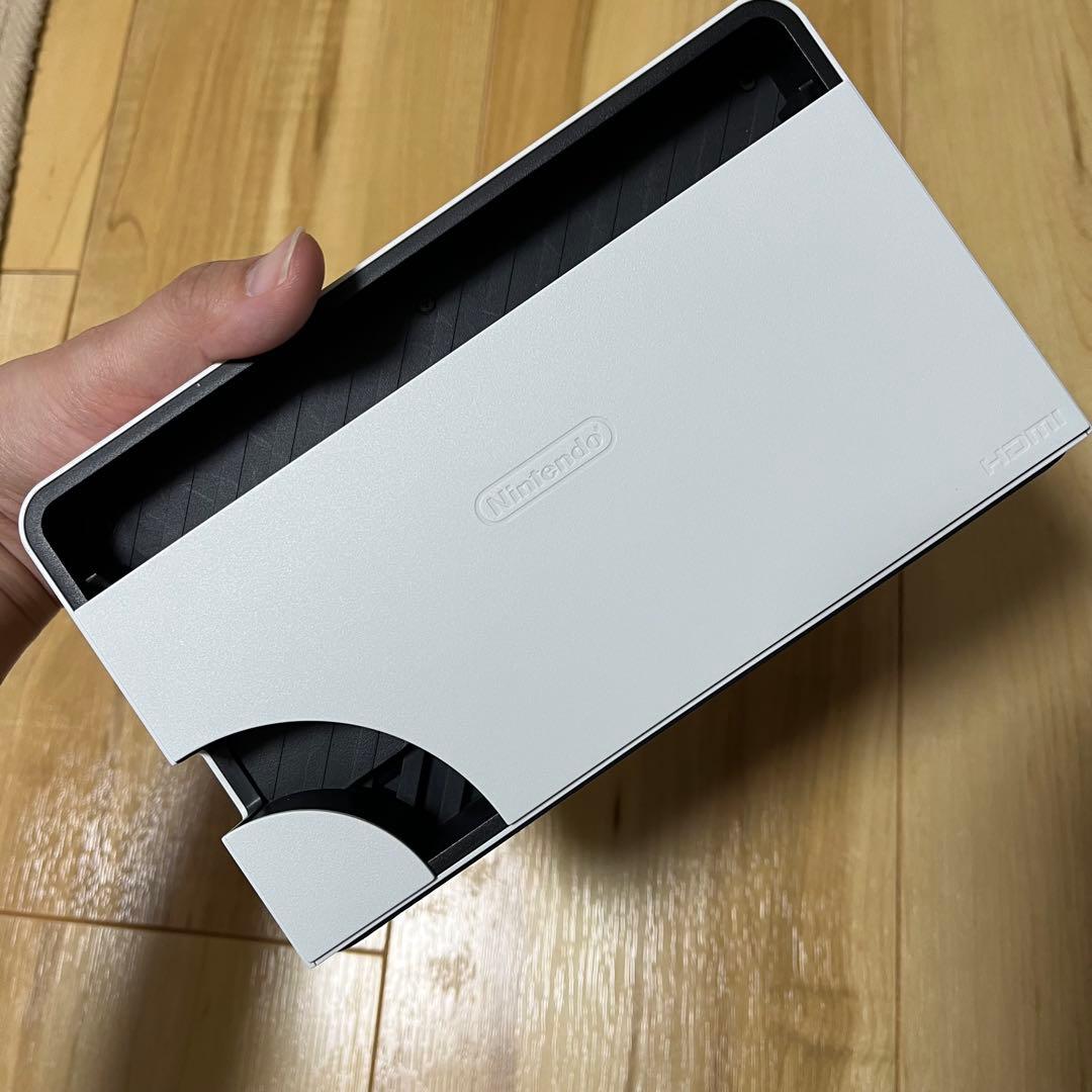 【最終値下げ】Nintendo Switch 有機ELモデル　微美品