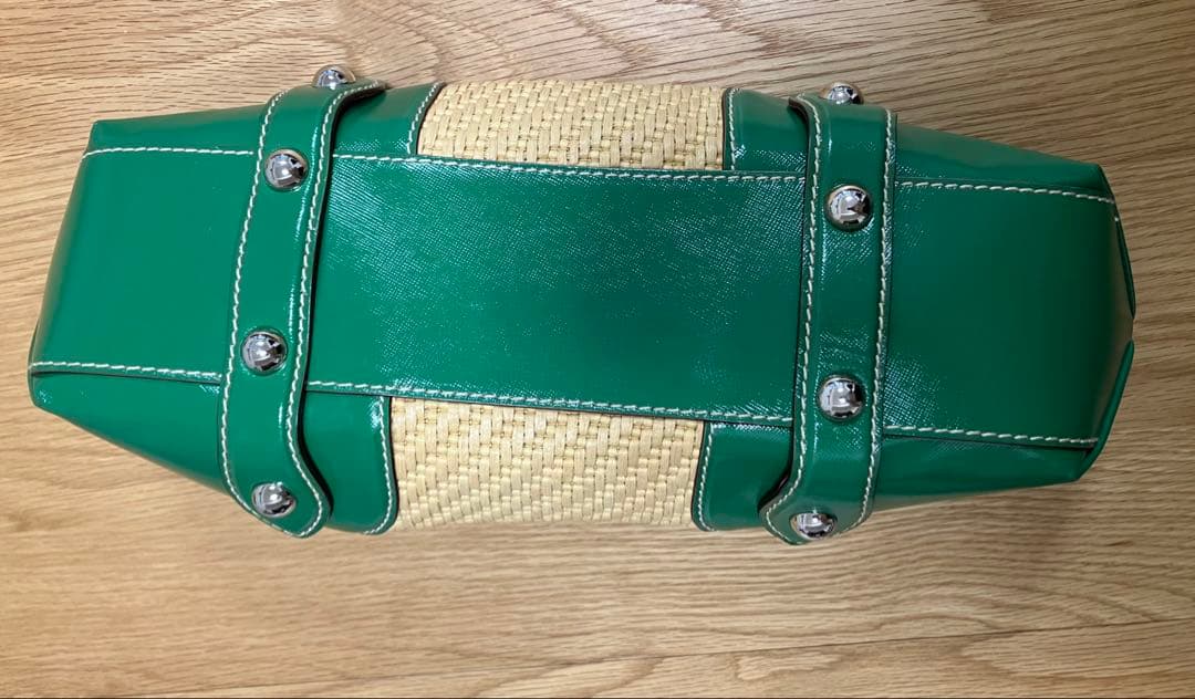 【希少】ドルチェアンドガッパーナ　D＆G　カゴバック　グリーン