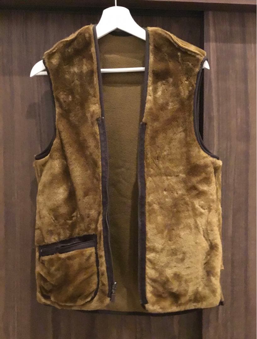 新品未使用　試着のみ　Barbour ブラウンファーベスト　インナーベスト