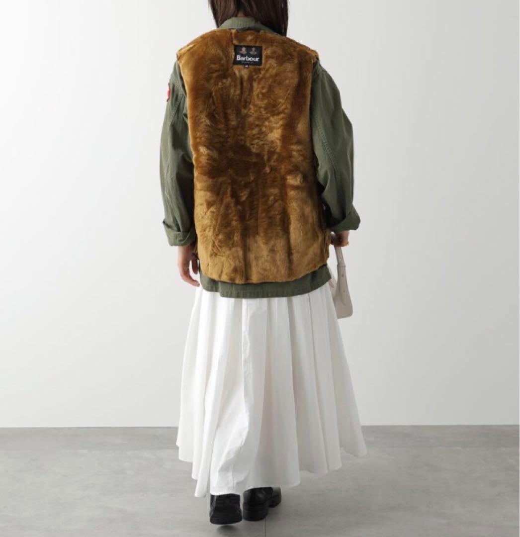 新品未使用　試着のみ　Barbour ブラウンファーベスト　インナーベスト