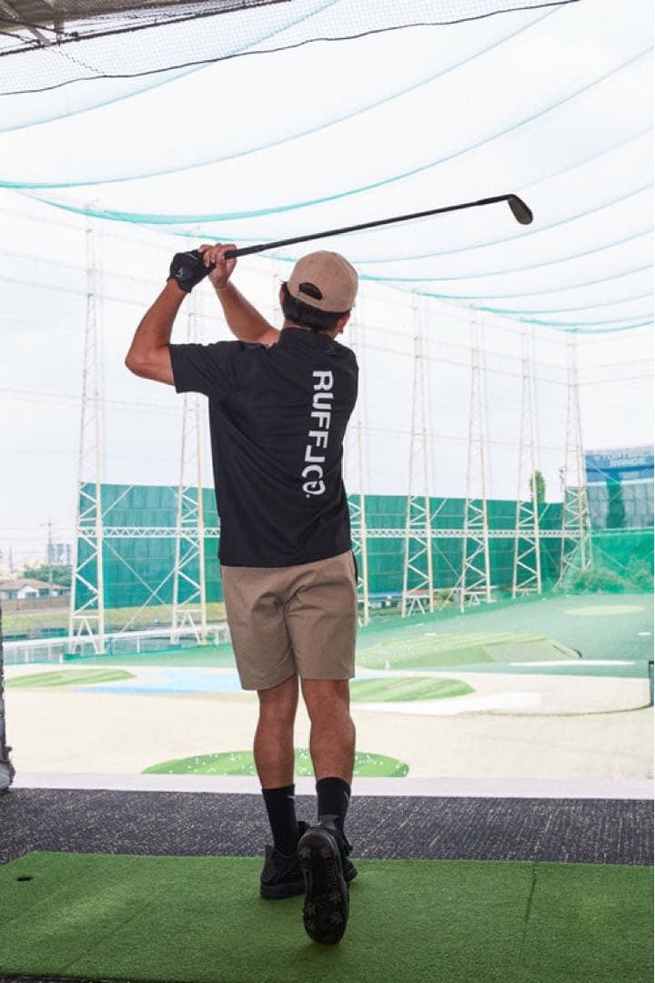 RUFFLOG モック　シャツと　ハーフパンツ　セットアップ　サイズM