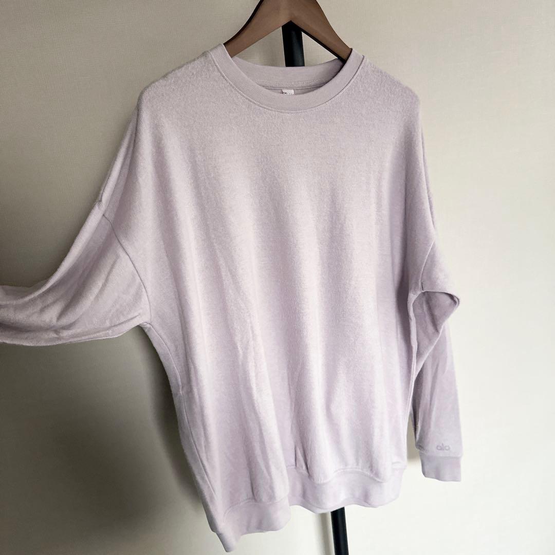 新品♡alo yogaクルーネックプルオーバー オーバーサイズ ライラック完売色