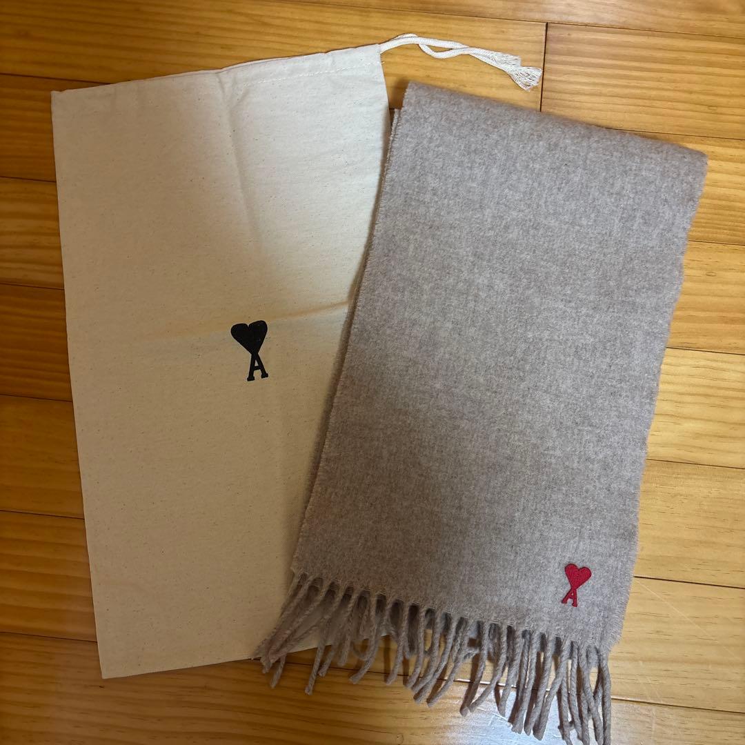 正規入れ物付き アミパリス　マフラー