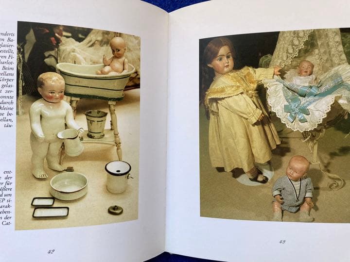 洋書 Leben mit Puppen