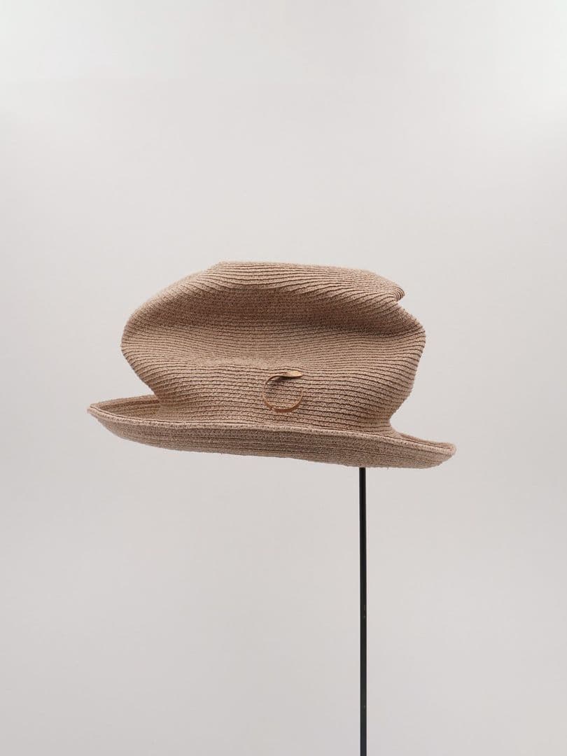 tocit benda ハット