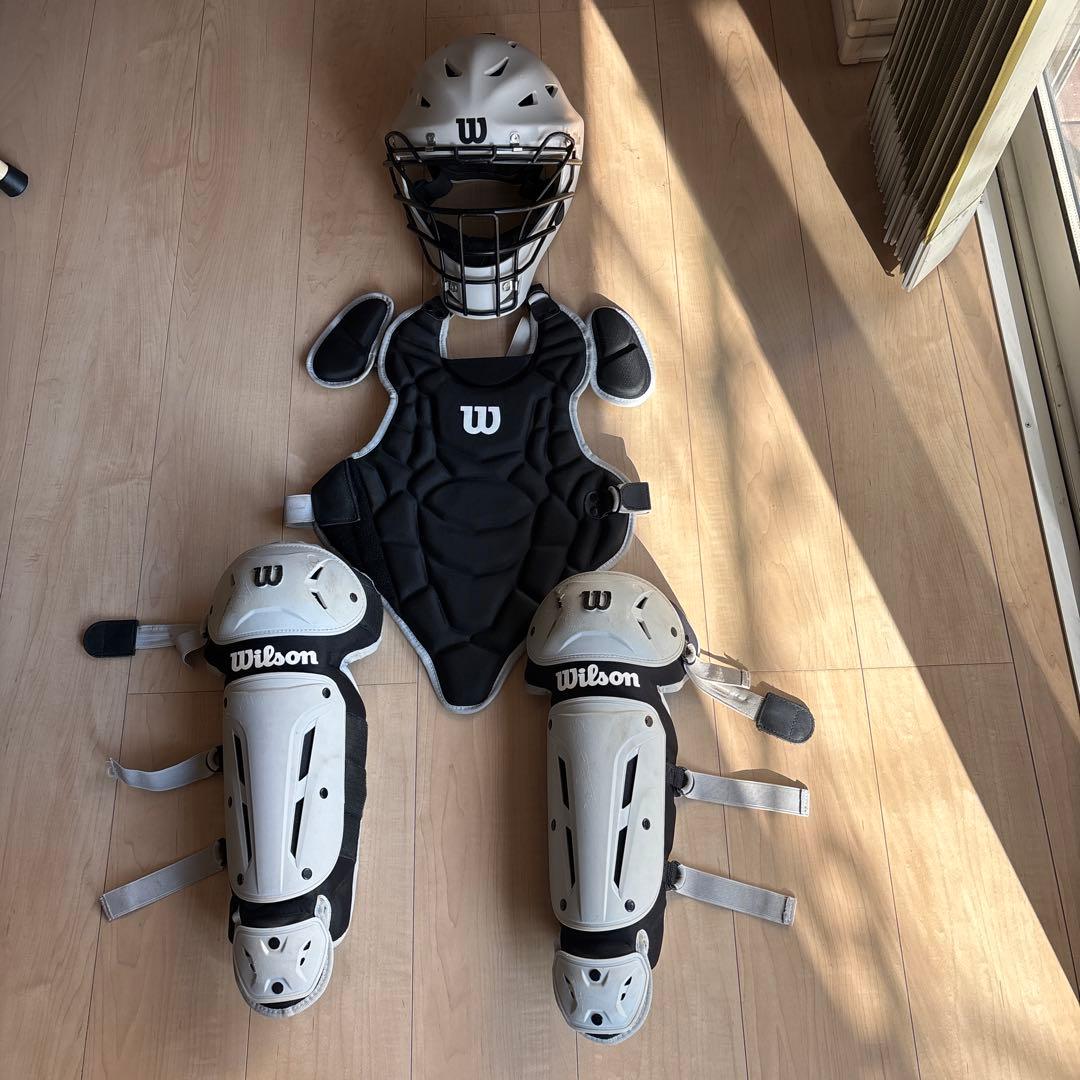 ウィルソン少年硬式用キャチヤー防具セット