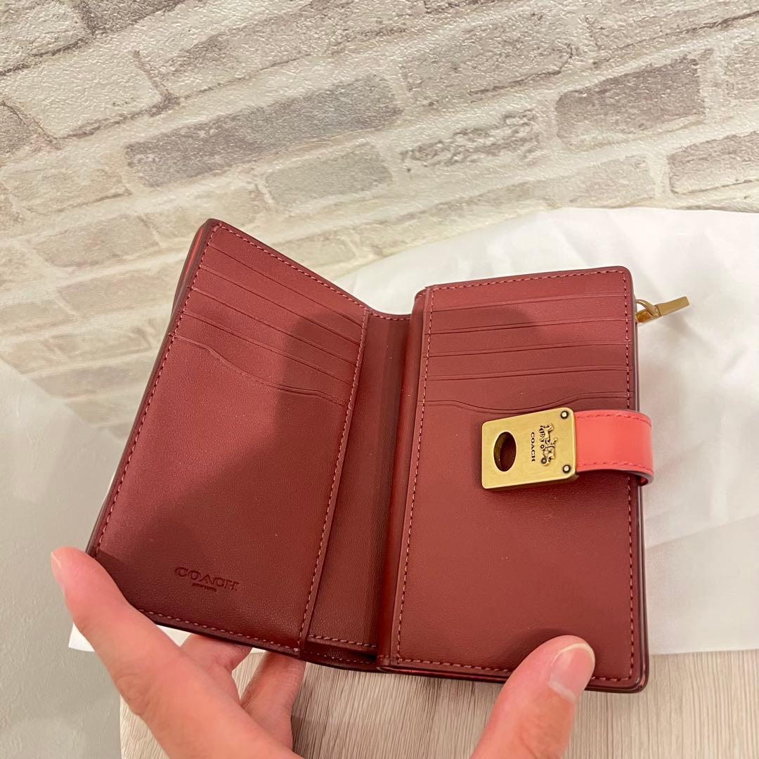 【極美品】コーチ ハットン ウォレット ピンク 二つ折り財布