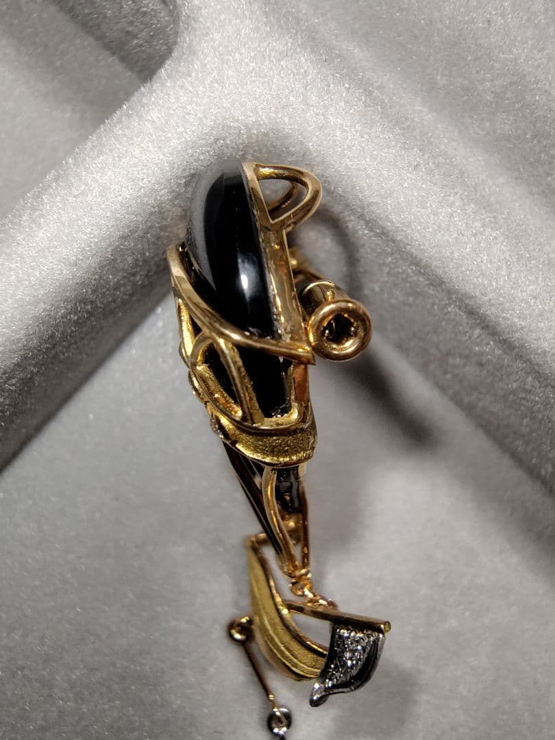 ふみちゃん 作家石川暢子 NOBUKO 気球ブローチ　ペンダント